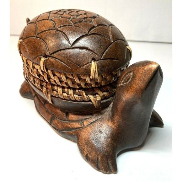 Lombok Indonesia Wood Turtle Trinket Box with Woven Wicker Rattan - Picture 3 of 12